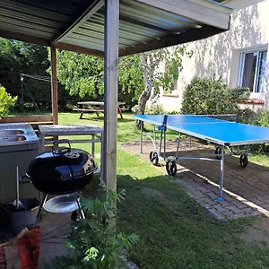 villa-bord-de-mer-avec-piscine-et-jacuzzi.inbrittany.com/